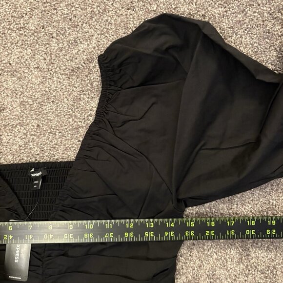 Express Women's V-Neck Pleated Peplum Top Size XS Black 3/4 Puff Sleeves NWT $74 - Picture 11 of 16